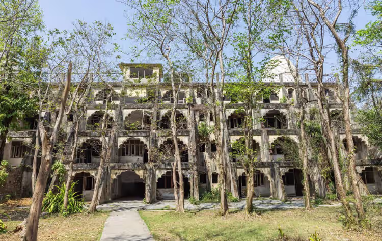 Luxury Haridwar Rishikesh Tour from Delhi